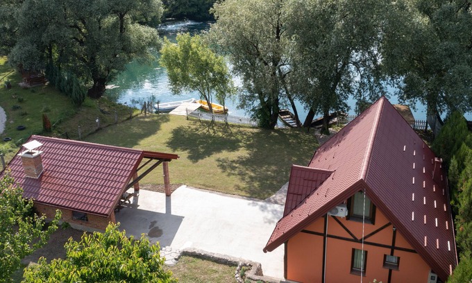 Mali Radic Cottage | Holiday house Una