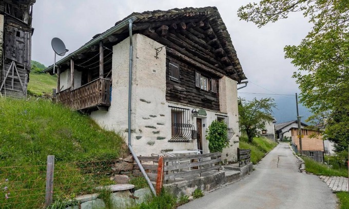 Bregaglia House | Holiday house Vicosoprano for 1 - 4 persons with 2 bedrooms - Holiday home
