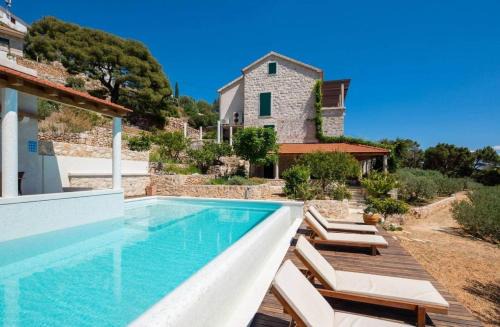Sveta Nedjelja House | Holiday house with a swimming pool Sveta Nedilja, Hvar - 22136
