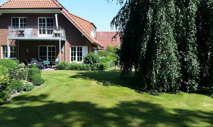 Varel Apartment | Holiday in Friesland Fewo Elsa near the North Sea