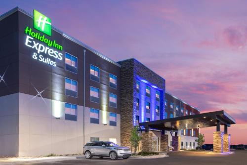 Cheyenne Meadows Hotel | Holiday Inn Express & Suites - Colorado Springs South I-25 by IHG