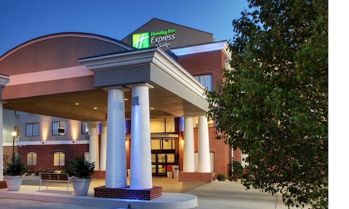 Meridian Hotel | Holiday Inn Express Hotel & Suites Meridian, an IHG Hotel