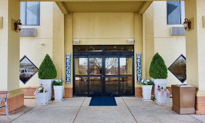 Fenton Hotel | Holiday Inn Express & Suites St. Louis West - Fenton by IHG