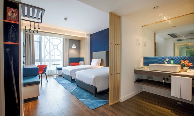 Zhangjiagang Hotel | Holiday Inn Express Zhangjiagang Free Trade Zone by IHG
