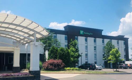 Kulpsville Hotel | Holiday Inn Lansdale-Hatfield by IHG