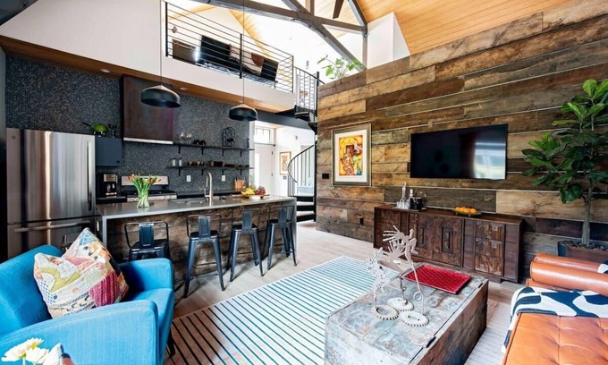Reynoldstown Apartment | Holy Grail by Minty Living