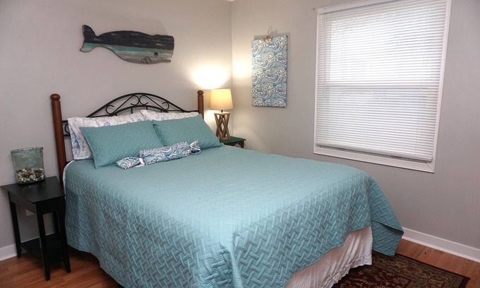 Hartsville House | Home Away From Home