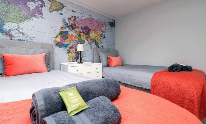 Quedgeley House | Home From Home: Gloucester by StayStaycations