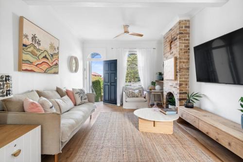 Waverley House | Home in Waverley