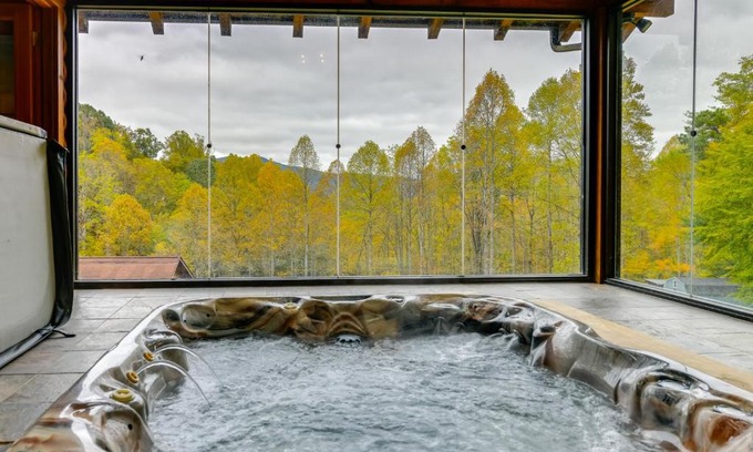 Waynesville House | Home with Indoor Spa 8 Mi to Smoky Mtn Natl Park!