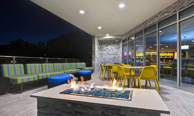 Savannah Hotel | Home2 Suites by Hilton Savannah Midtown, GA