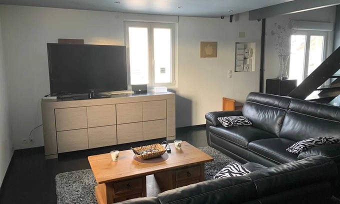 Sancheville Apartment | Homerez - Apartment in Sancheville
