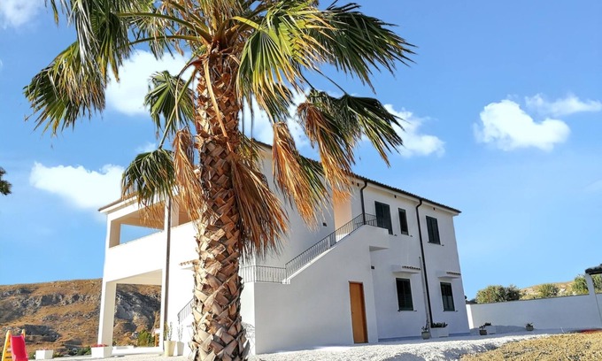 Montallegro Apartment | Homerez - Apartment in Montallegro