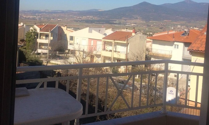 Thermi Apartment | Homerez - Appartement for 6 ppl. with garden, terrace and balcony at Thermi