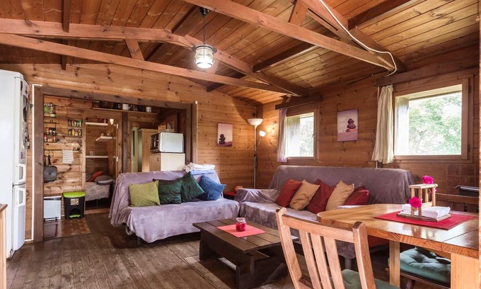 Uceda House | Homerez - Beautiful house for 6 ppl. with garden at Penarrubia, Uceda