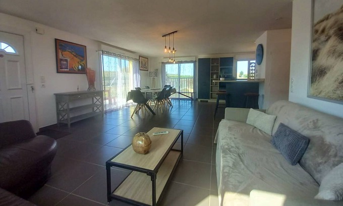 Pouillon Apartment | Homerez - Big appartement for 10 ppl. with shared pool and terrace at Pouillon
