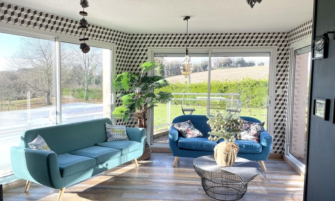 Saint-Hernin Villa | Homerez - Big villa for 14 ppl. with spa and terrace at Saint-Hernin