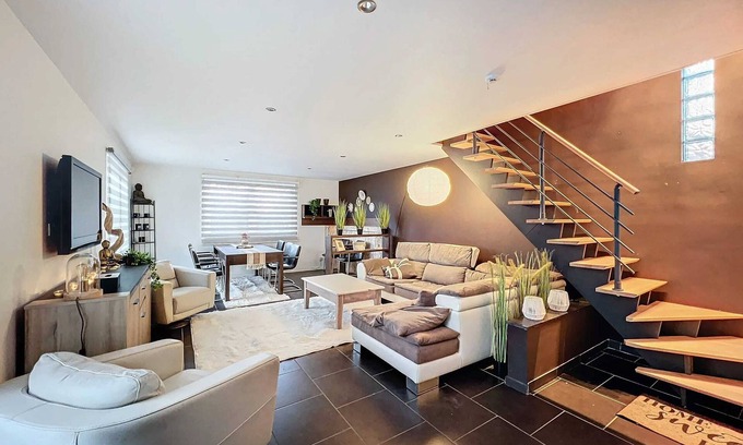 Incourt House | Homerez - Charming house in Glimes
