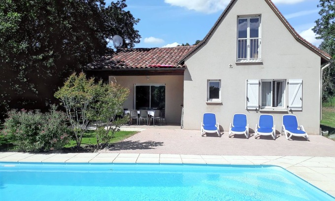 Loubressac Villa | Homerez - Charming Villa in Loubressac with Private Pool