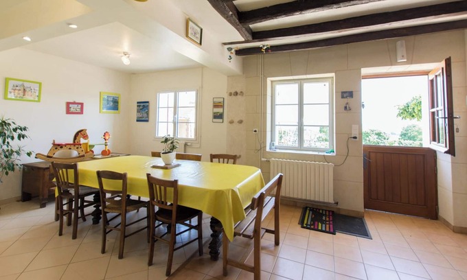 Loir en Vallee House | Homerez - House in Ruillé-sur-Loir
