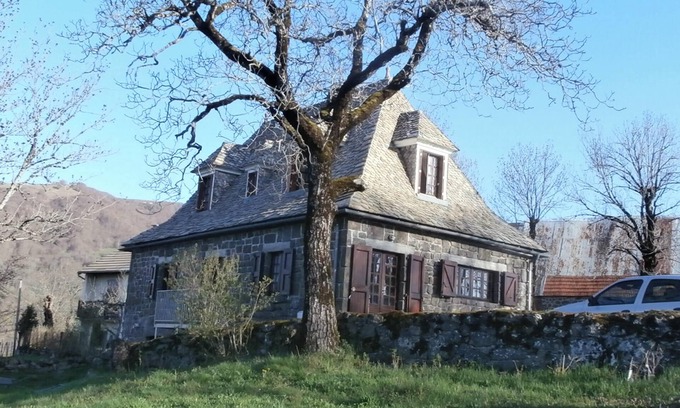 Lascelle House | Homerez - House in Auvergne Volcanoes Park