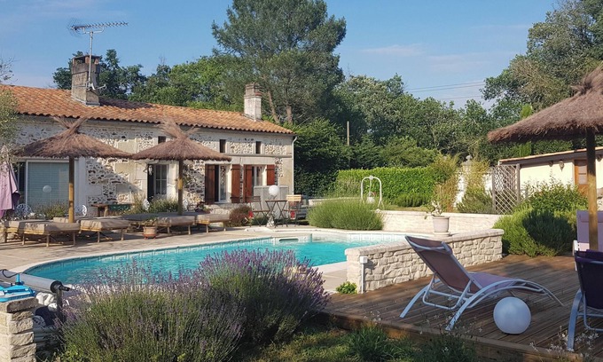 Bussac-Foret House | Homerez - House in Bussac-Forêt