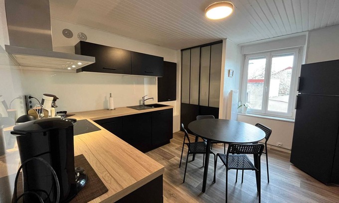 Golbey Apartment | Homerez - Spacious Apartment with 4 Bedrooms in Golbey