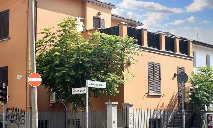 Bolognina Apartment | Homerez - Studio in Bologna, historic centre