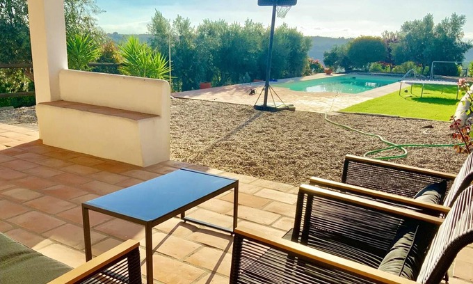 Pedrogao Villa | Homerez - Villa for 5 ppl. with shared pool and garden at Casais de Sao Bras