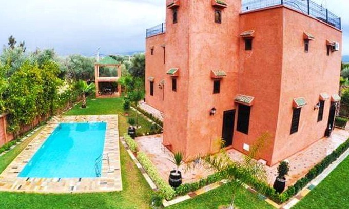 Ait Zat Villa | Homerez - Villa for 6 ppl. with swimming-pool, garden and terrace at Aghmat