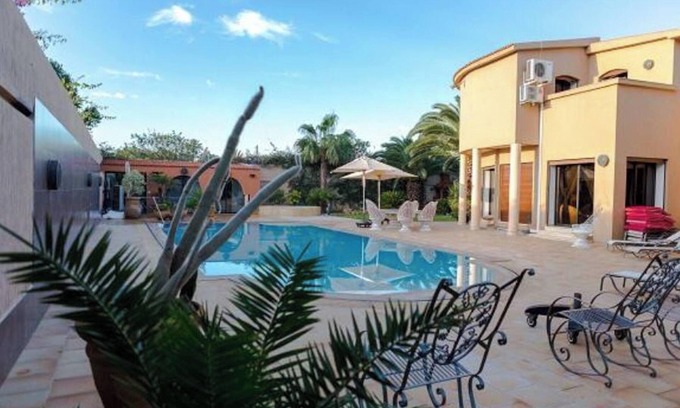 Dcheira El Jihadia Villa | Homerez - Villa in Souss Massa with Private Pool