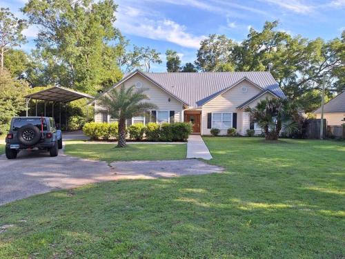 Foley House | Homerun Hideaway! Beach,OWA,Sports,Shopping