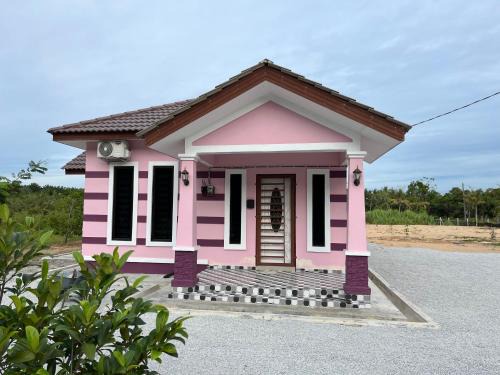 Sungai Baru Tengah House | Homestay Armand Pengkalan Balak Melaka