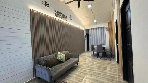 Kampung Mambau House | Homestay Mambau MALAY ONLY