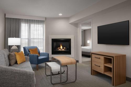 Baileys Crossroads Hotel | Homewood Suites by Hilton Alexandria