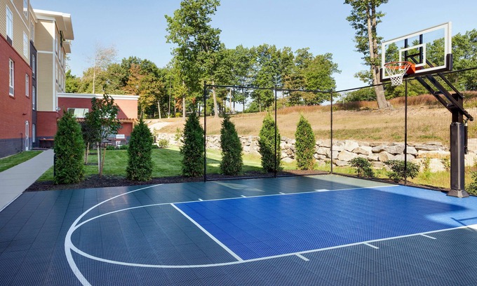 Nashua Hotel | Homewood Suites by Hilton Gateway Hills Nashua