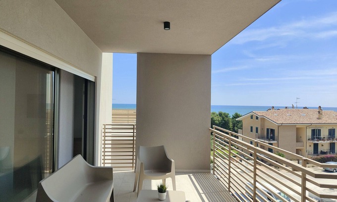 Foggetta Apartment | Homiday - Elea Holiday Homes - Interior 8, Elettra
