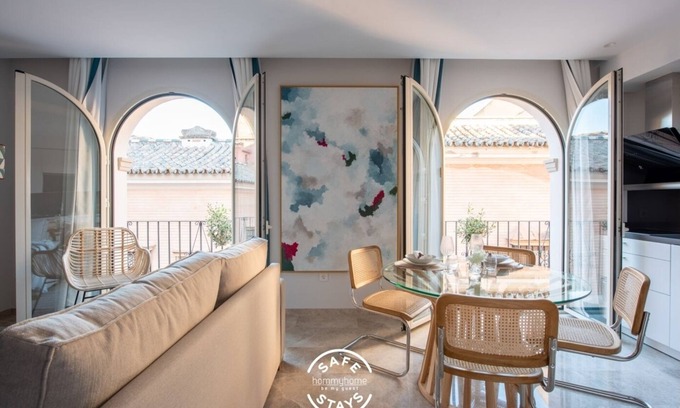 Encarnacion-Regina Apartment | Hommyhome Vera Cruz 202
