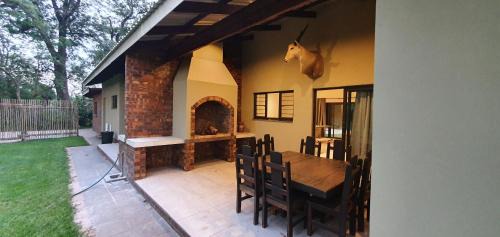Hluhluwe Apartment | Honeybird self catering Accommodation