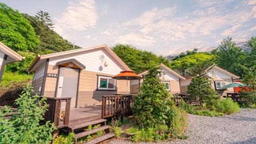 Seo House | Hongcheon Daebakine Pension