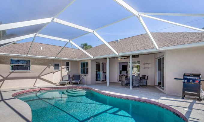 South Gulf Cove House | Hook, Line, and Sunsets