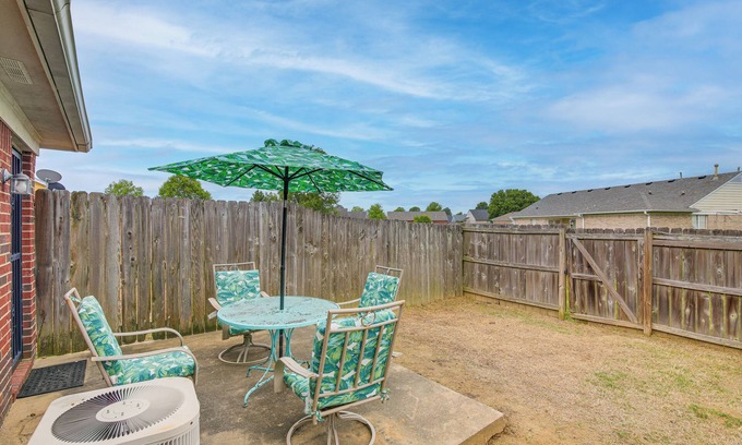 Horn Lake House | Horn Lake Townhome: 14 Mi to Downtown Memphis!