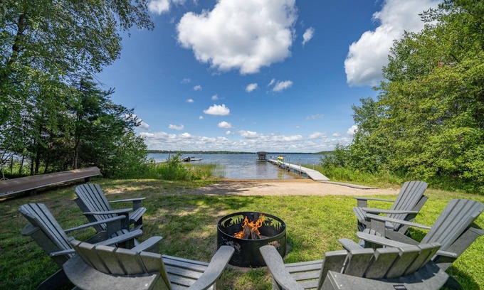 Merrifield Cabin | Horseshoe Lake Cabin with Sandy Beach, Gameroom, Fire Pit, Kayaks + Paddleboards