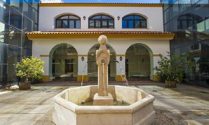 Villanueva de la Serena Hotel | Hospedium Hotel Cortijo Santa Cruz