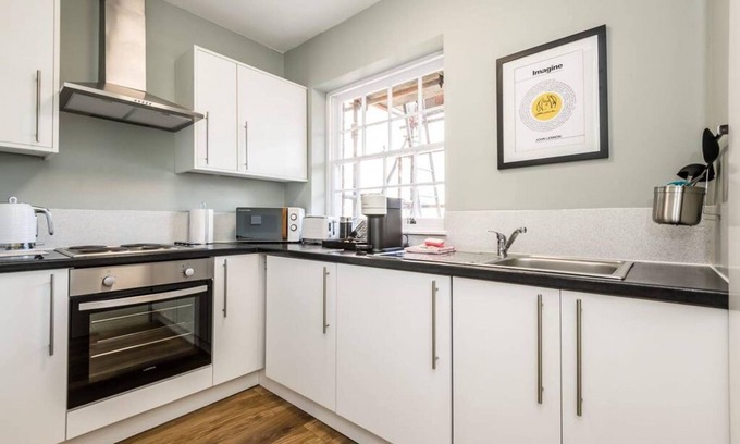 Georgian Quarter Apartment | Host Stay Catharine Quarters I
