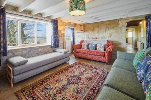 Danby House | Host & Stay - Lop Hall