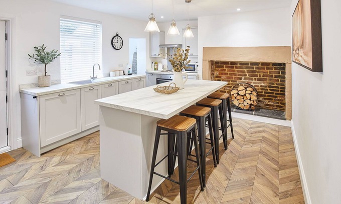 West Rainton House | Host & Stay | Tally House
