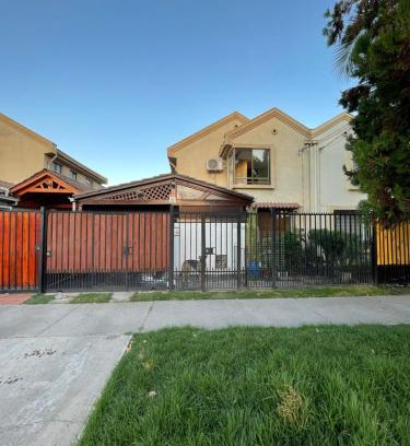 Pudahuel Bed & Breakfast | Hostal Brisa Serena