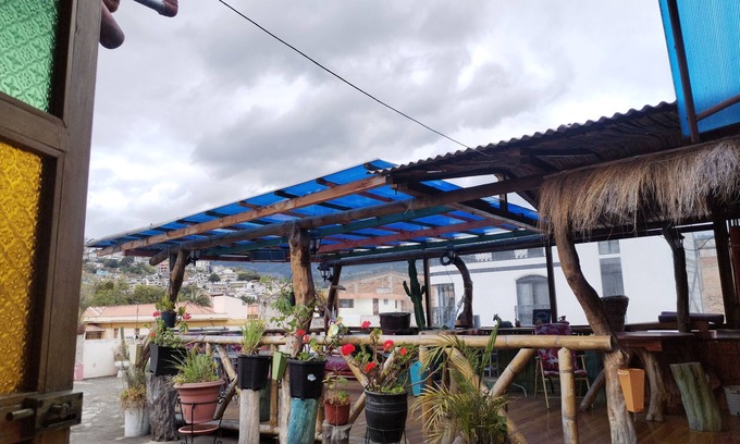 Otavalo Apartment | Hostal Flying Donkey Habitación Desde $8 por Persona , Visitanos 😄
