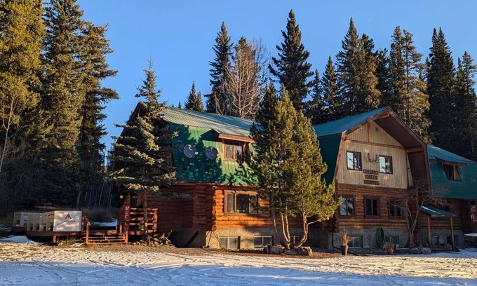 Nordegg Hostel | Hostel ∙ 8 guests